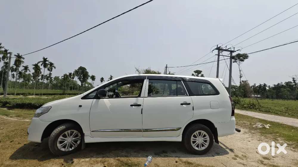 Toyota Innova 2013