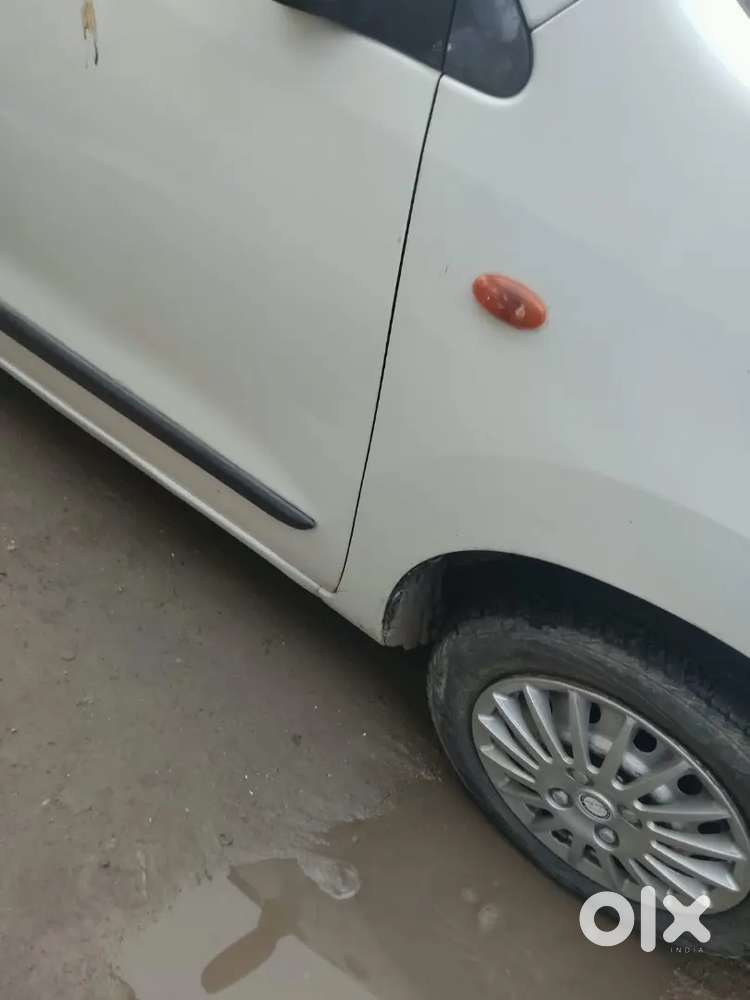 2017 दिसंबर Maruti Suzuki Wagon R Lxi Cng Petrol With 68000