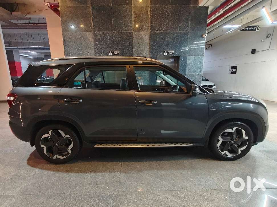 Hyundai Alcazar Signature (o) 6 Str 1.5 Petrol Dct, 2023, Petrol