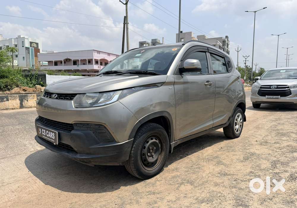 Mahindra Kuv 100 Mahindra-kuv-100-d75-k4-plus, 2017, Petrol