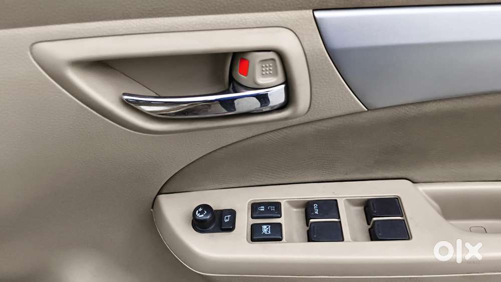 Maruti Suzuki Ertiga Vxi At, 2016, Petrol