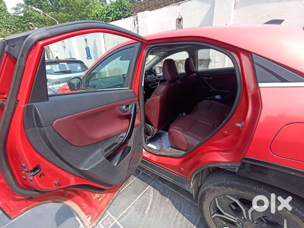 Tata Curvv Accomplished Plus A 1.5 Kryojet Diesel 6mt, 2024, Diesel