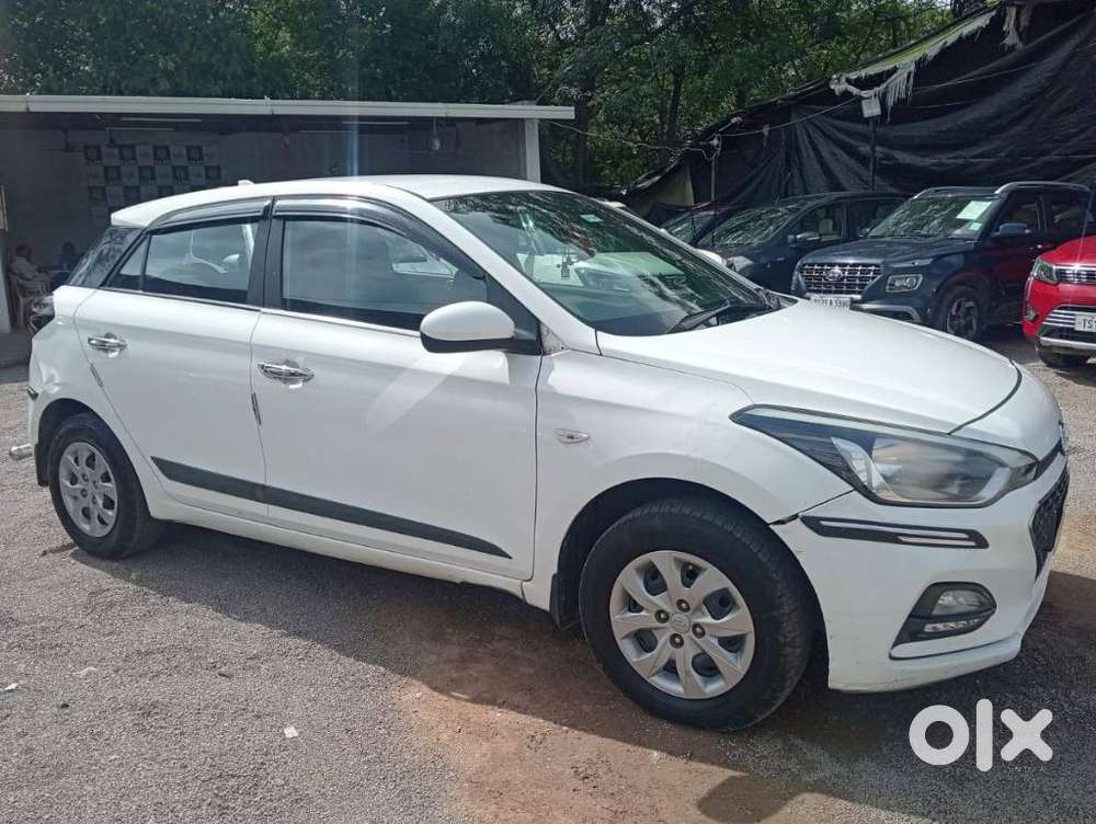 Hyundai I20 Magna 1.2 Mt, 2020, Petrol