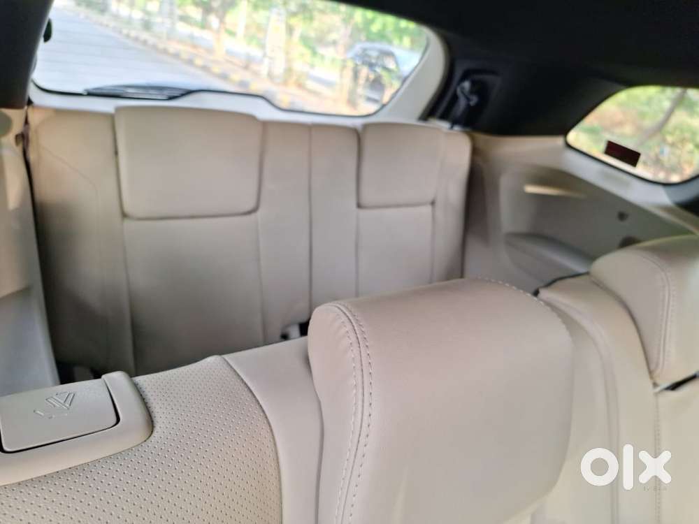 Ford Endeavour Titanium Plus 4x2, 2019, Diesel