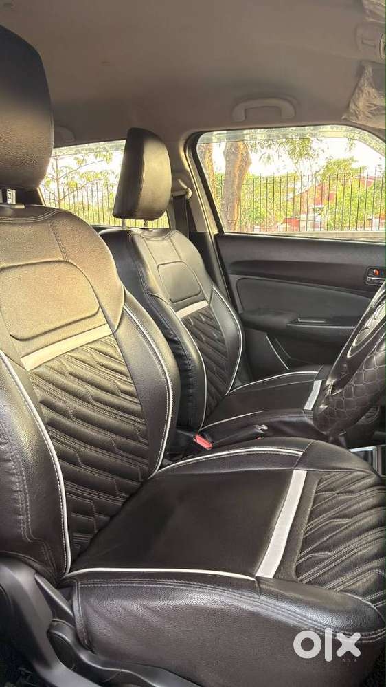 Maruti Suzuki Swift Vxi + Manual, 2020, Petrol