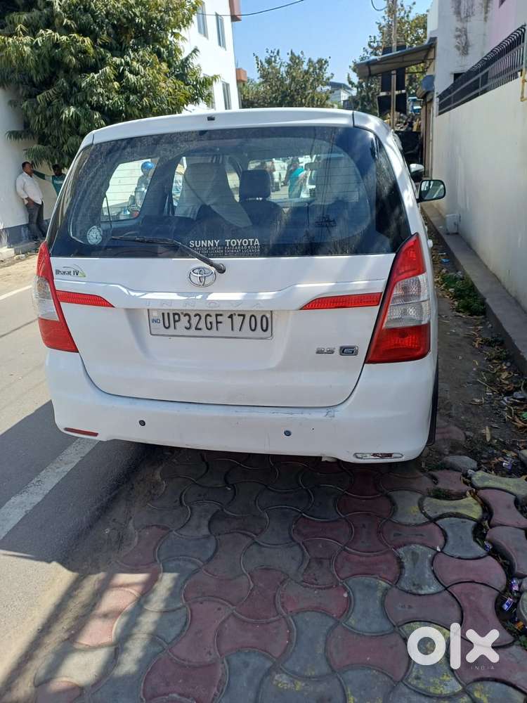 Toyota Innova 2.5 Gx 7 Str Bs-iii, 2015