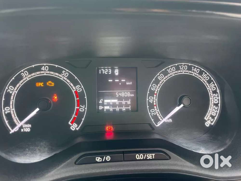 Skoda Slavia Active 1.0l Tsi Mt, 2022, Petrol