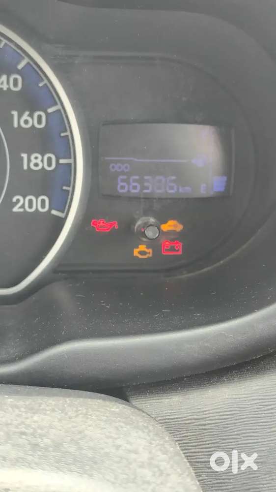 Hyundai I10 Sportz Petrol 2011