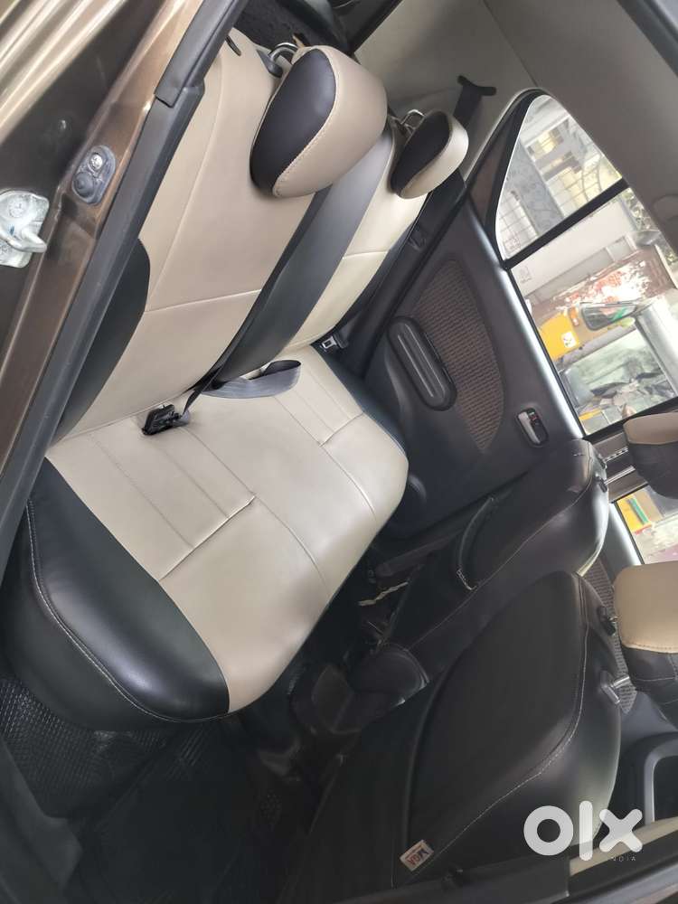 Maruti Suzuki Ritz Vxi, 2013, Petrol