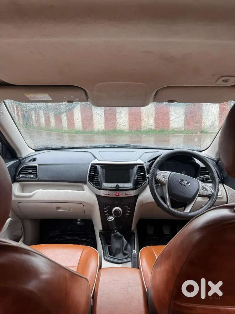Mahindra Xuv300 Turbosport 2020 Petrol Well Maintained