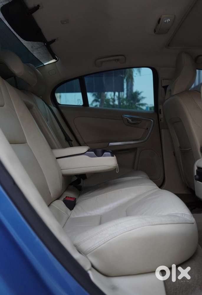 Volvo S60 D5 Kinetic, 2015, Diesel