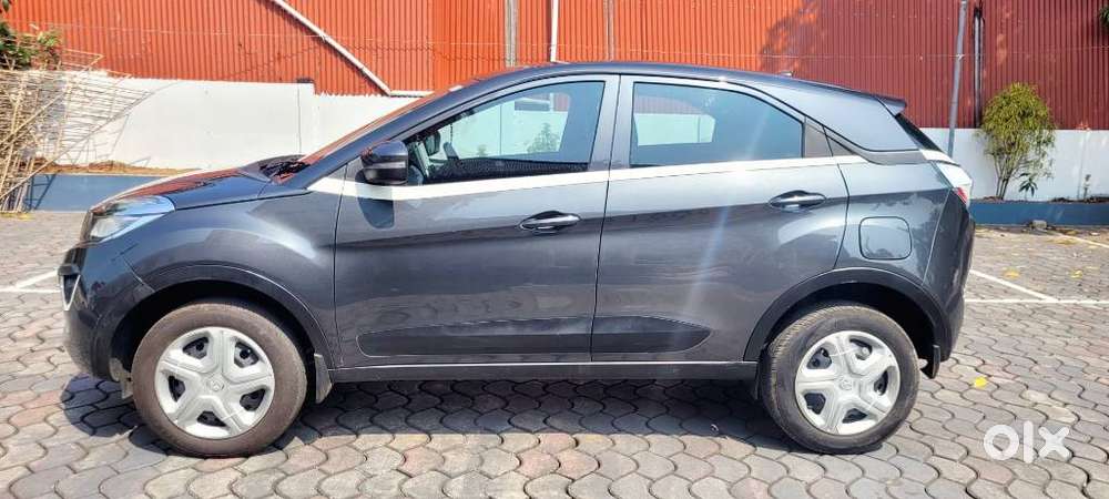 Tata Nexon 1.2 Revotron Xm, 2018, Petrol
