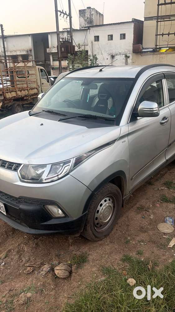 Mahindra Kuv 100, 2017, Petrol