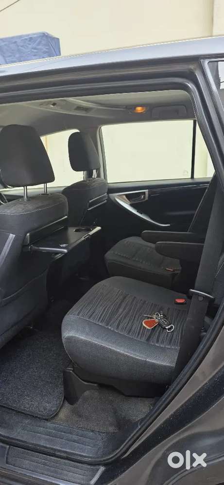 Petrol Innova Crysta Less Driven