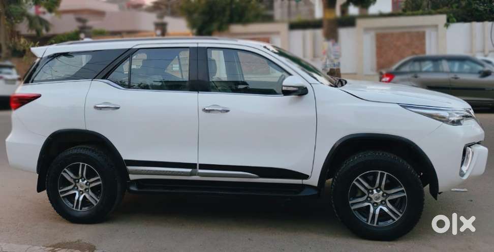 Toyota Fortuner 2.8 2wd Mt, 2017, Diesel