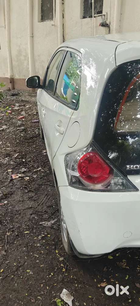 Honda Brio Vx (o) 2014 At Well Maintained