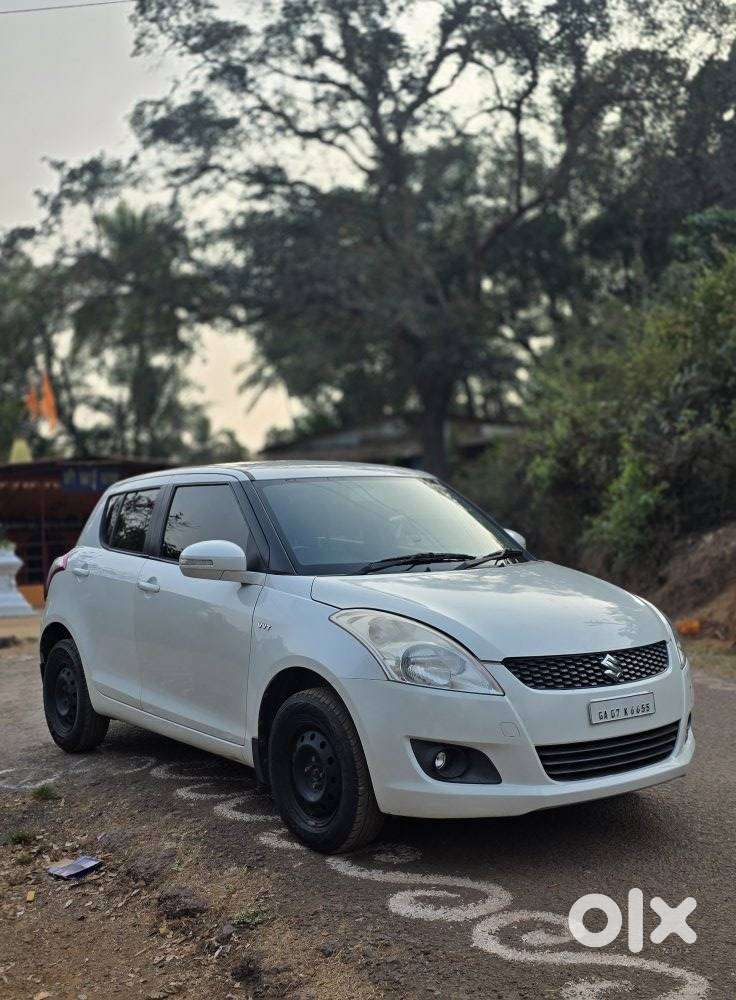 Maruti Suzuki Swift Vxi + Manual, 2014, Petrol