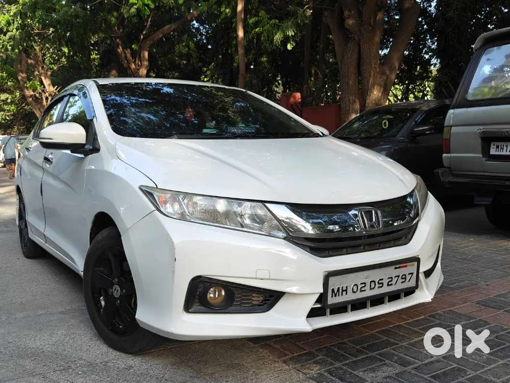 Honda City 1.5 V 2014
