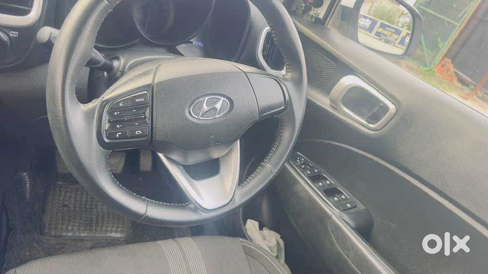 Hyundai Venue 1.2 S Plus, 2021, Petrol