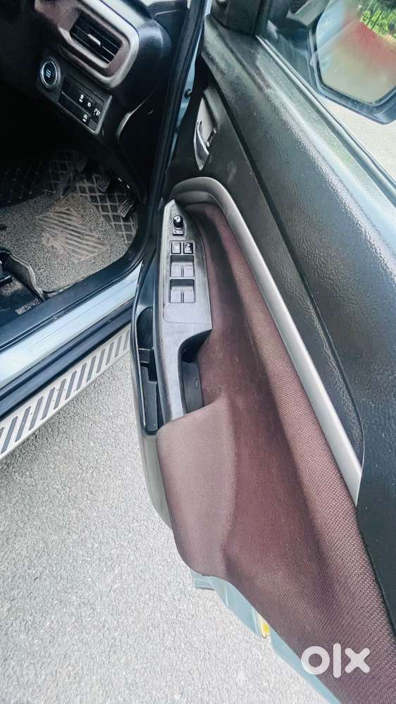 Maruti Suzuki Brezza 1.5 Zxi Plus Smart Hybrid, 2023, Petrol