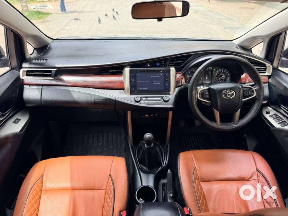 Toyota Innova Crysta 2.4 V 7 STR, 2017, Diesel