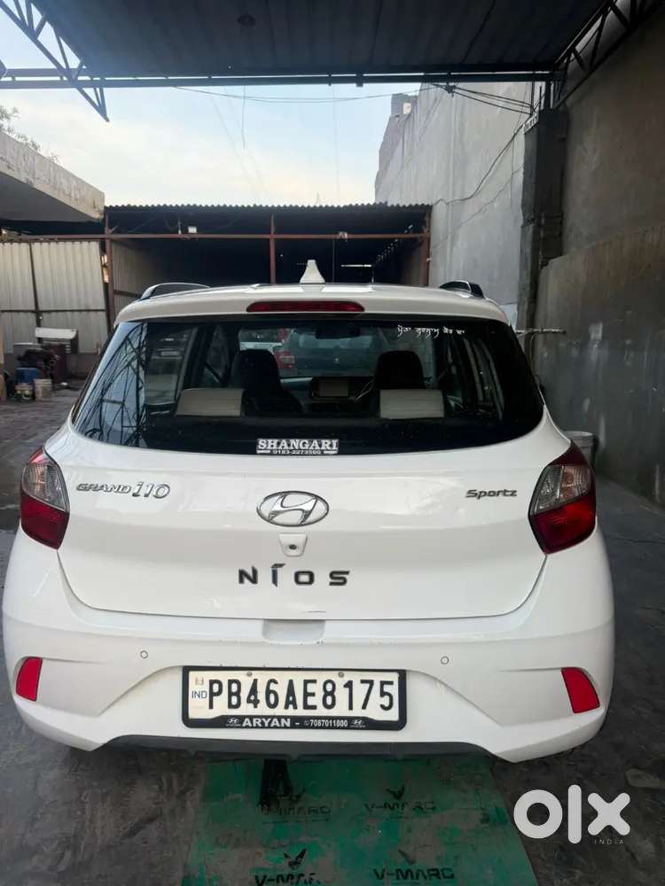 2020 Grand Nios
1 Owner Car 
50 Hjar Chali 
Full Insurnce Car