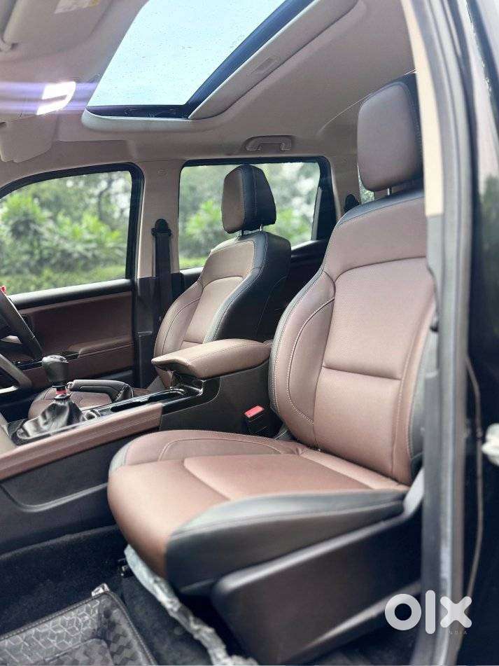Mahindra Scorpio-n 2.0 Z8 Petrol Mt 7 Str, 2026, Petrol