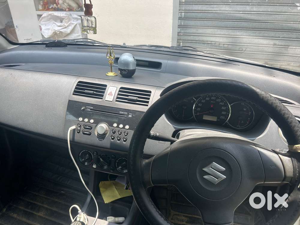 Maruti Dzire Vxi 2012