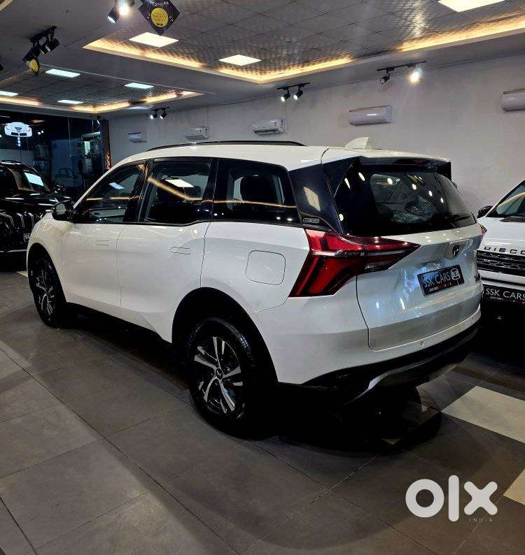 Mahindra Xuv700 2.2 Ax 5 Diesel At 7 Str, 2024, Diesel