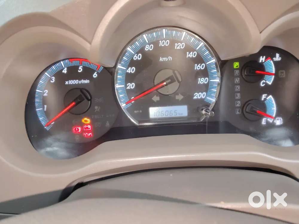 Toyota Fortuner Diesel At 2012