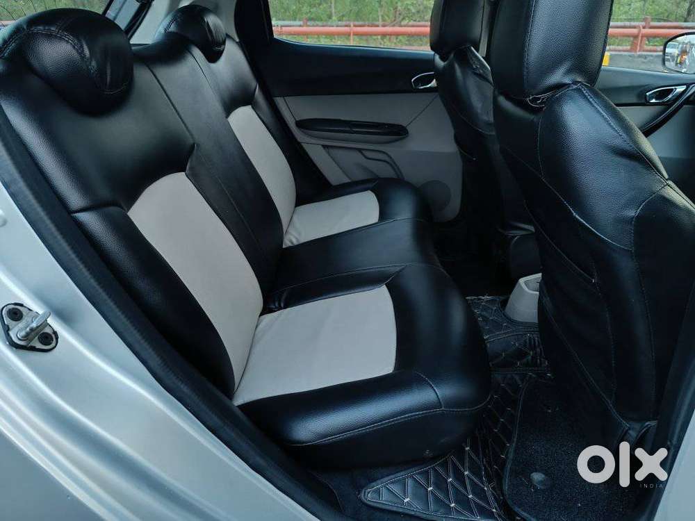 Tata Tiago 1.2 Revotron Xza, 2017, Petrol
