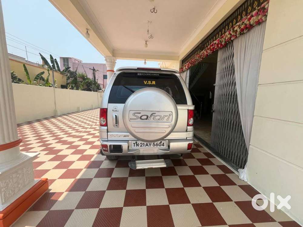 Tata Safari – Showroom Condition – Low Km – Single Owner