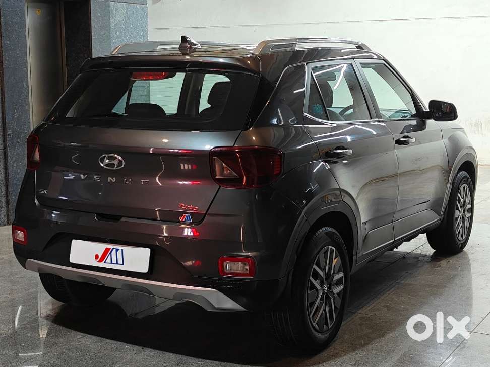 Hyundai Venue 1.0 Sx Turbo Imt, 2021, Petrol