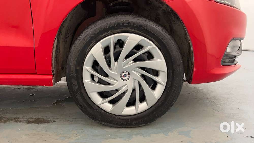 Volkswagen Polo Petrol Comfortline 1.2l, 2016, Petrol