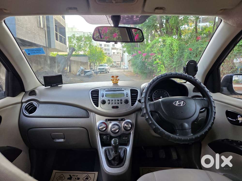 Hyundai I10 Sportz, 2013, Petrol