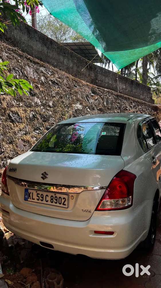 Maruti Suzuki Dzire 2011 Diesel 80000 Km Driven