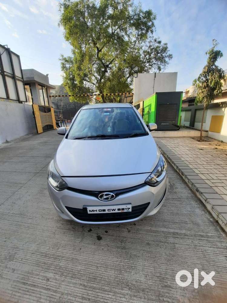 Hyundai I20 2013 Cng & Hybrids 107700 Km Driven