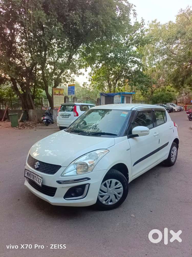 Maruti Suzuki Swift Vxi With Abs, 2015, Petrol