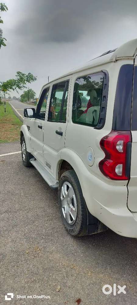Mahindra Scorpio 2.2 2021 2nd Owner