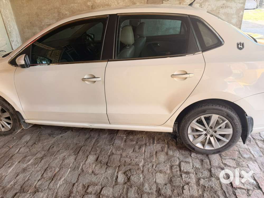 Volkswagen Ameo Petrol 2016