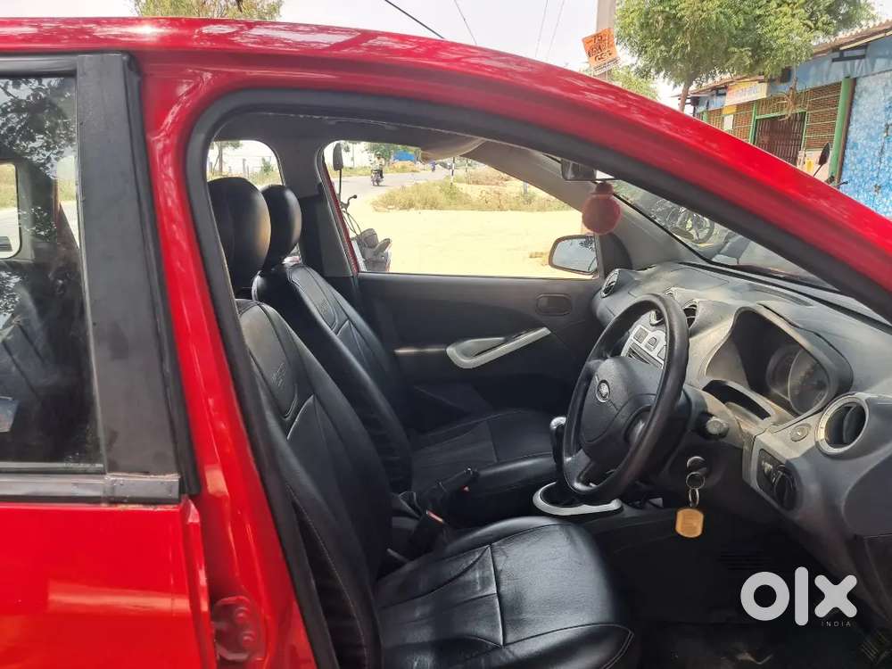 Ford Figo 2013 Diesel 64000 Km Driven
