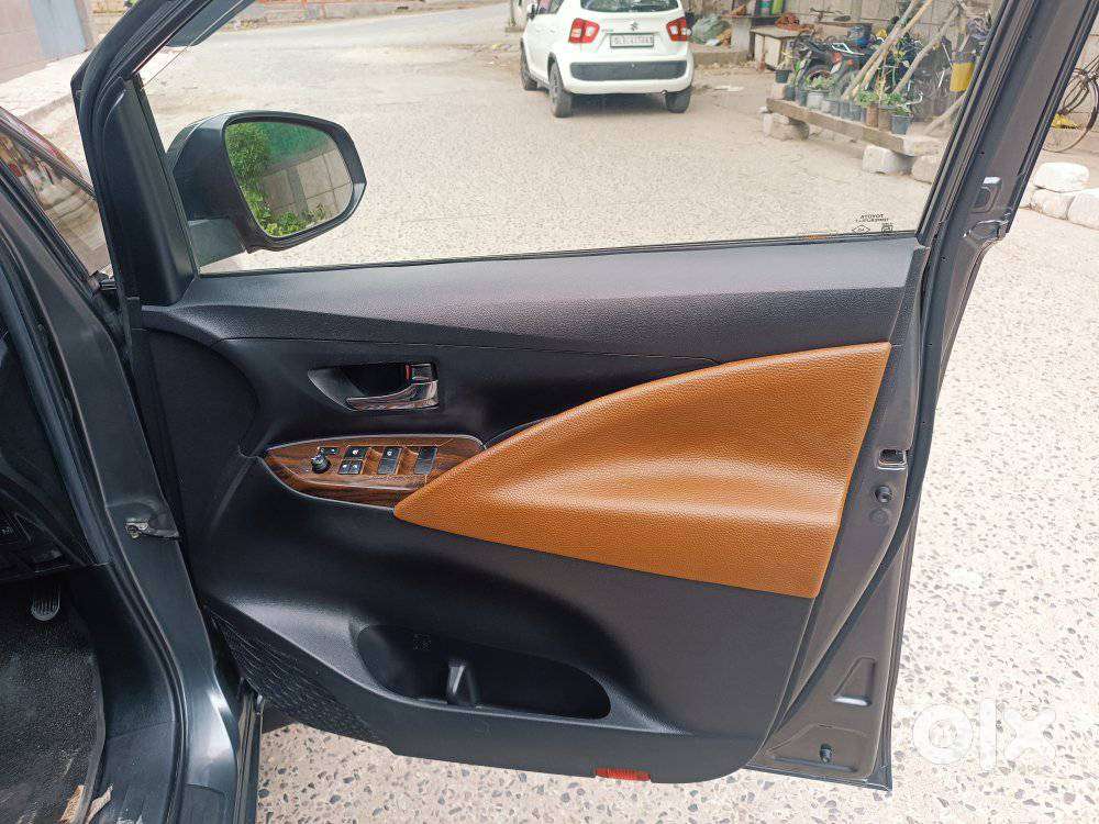 Toyota Innova Crysta [2020-ongoing] 2.4 Gx At 7 Str, 2020, Diesel