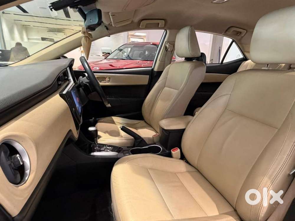 Toyota Corolla Altis Vl At, 2017, Petrol