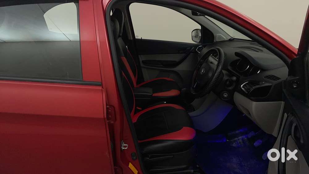 Tata Tiago 1.2 Revotron Xz Wo Alloy, 2019, Petrol