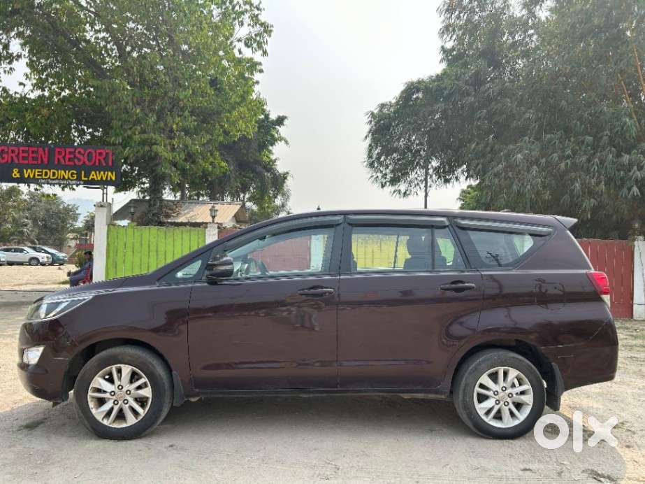 Toyota Innova Crysta 2.4 G Mt 7 Str, 2020, Diesel