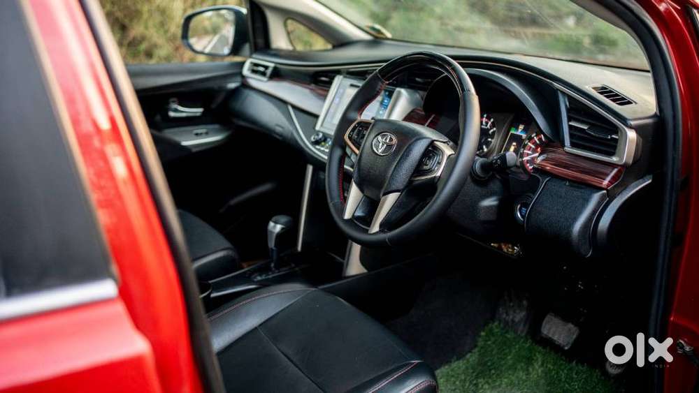 Toyota Innova Crysta 2.8 At Touring Sport, 2017, Petrol