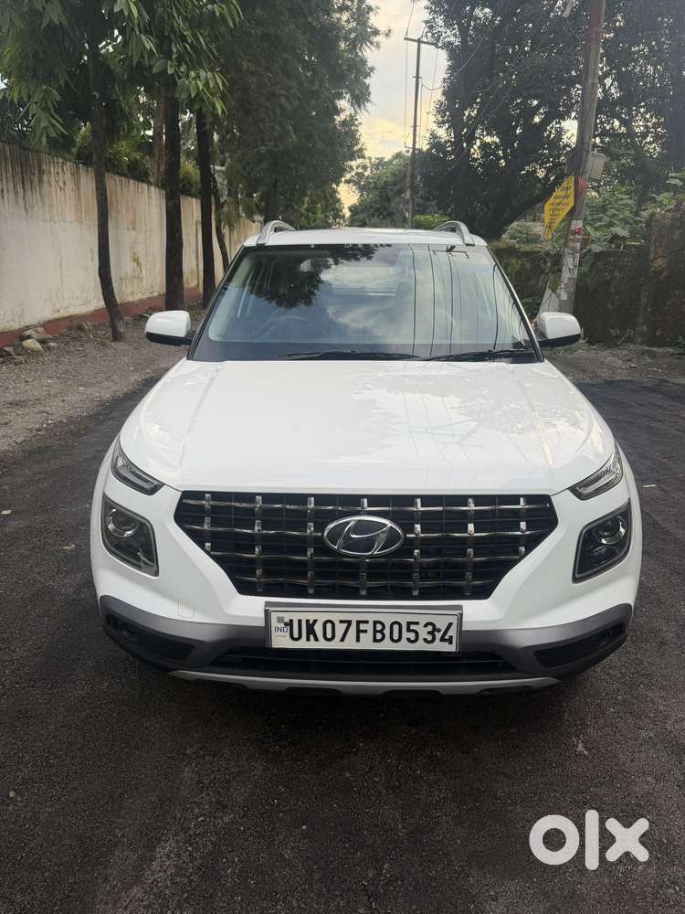 Hyundai Venue 1.0 Sx Turbo Dct, 2021, Petrol
