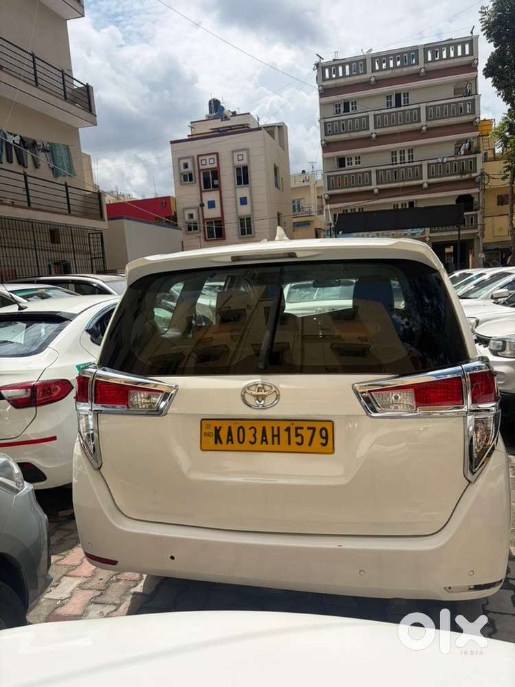 Toyota Innova Crysta 2019