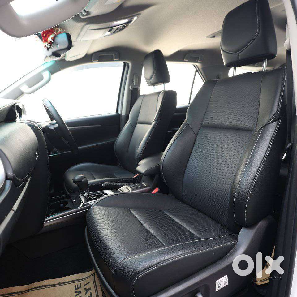 Toyota Fortuner 3.0 4x2 Automatic, 2024, Petrol