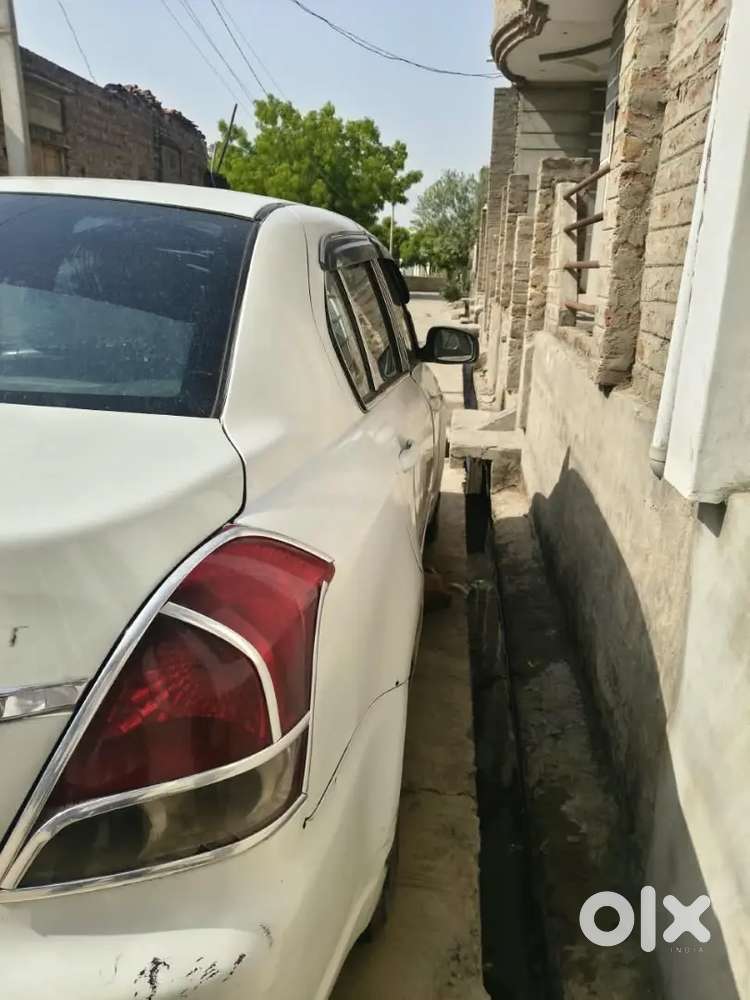 Maruti Suzuki Swift Dzire 2011 मैन्युअल